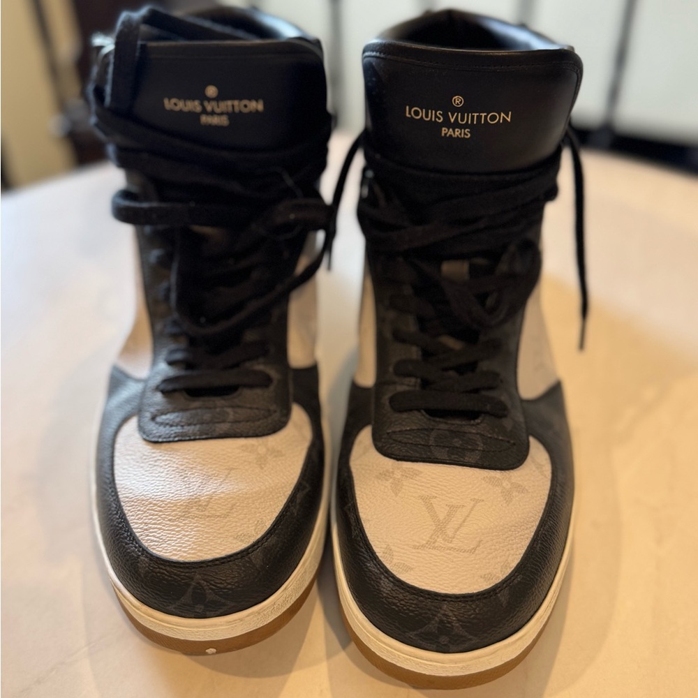 Louis Vuitton Black and White Mens High-Top Sneakers